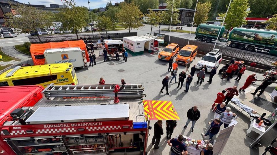 Lenke til artikkel: Surnadal kommune og beredskapsaktørane øvde på situasjonar i krise og krig