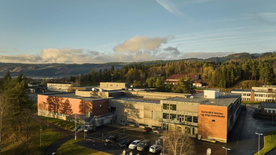 Lenke til artikkel: Ny einingsleiar ved Surnadal barne-og ungdomsskule
